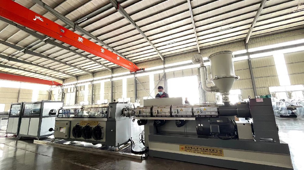 carbon spiral pipe equipment and prestressed corrugated pipe machine